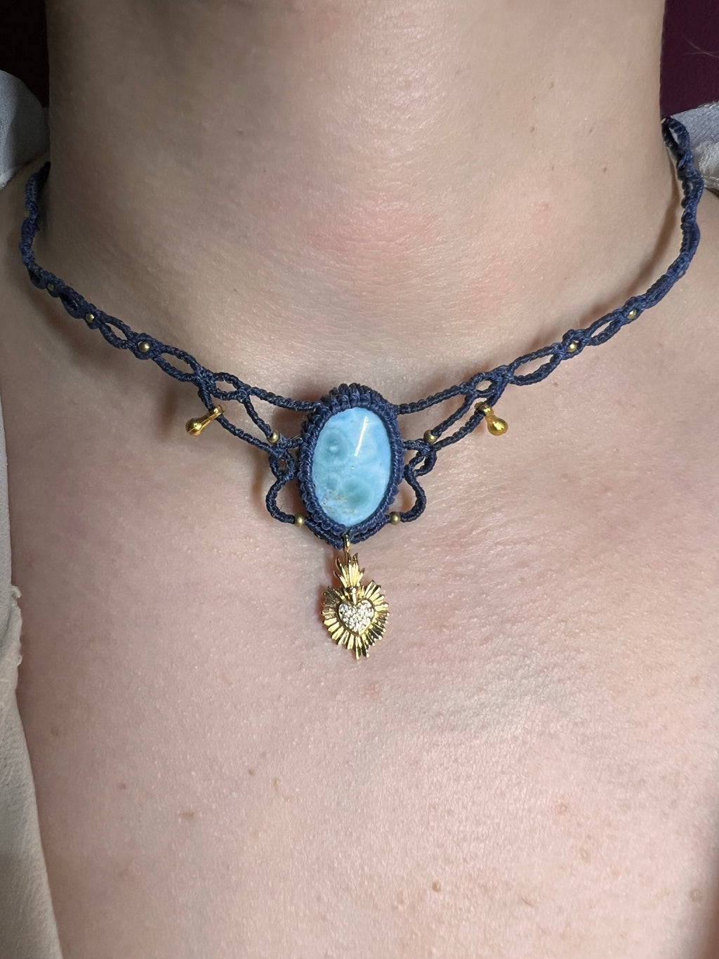 Collier « Marie » — Larimar & Ex-voto sacré