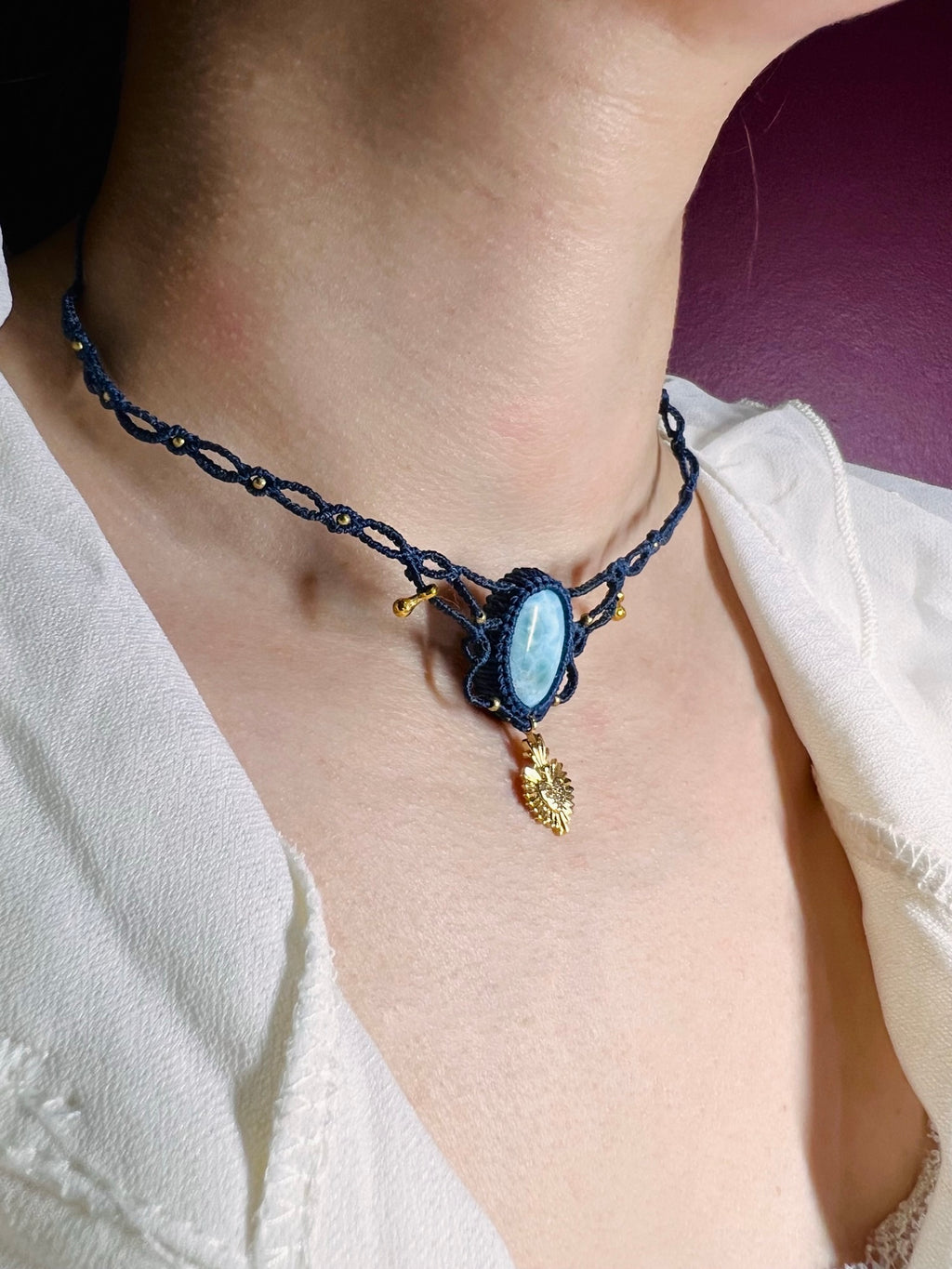 Collier « Marie » — Larimar & Ex-voto sacré